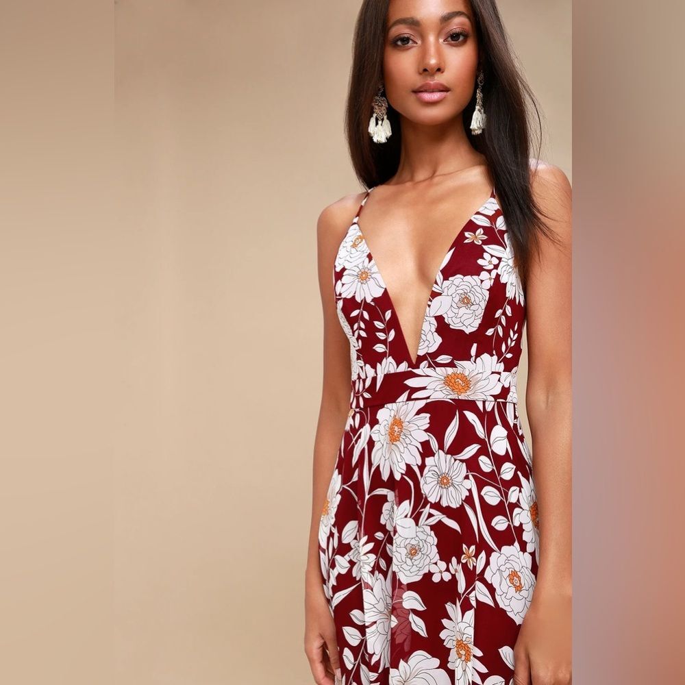 Lulu’s Burgundy Floral Print Backless Maxi Dress XL